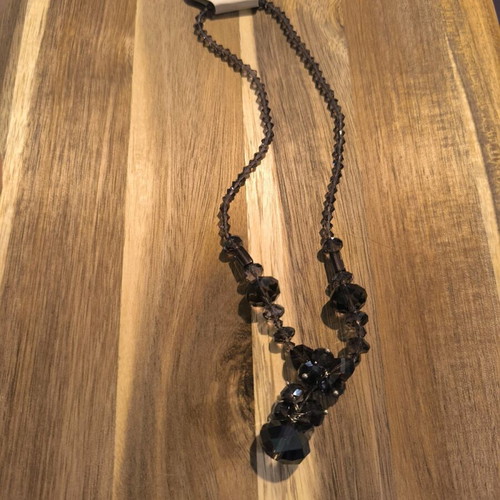 Necklace purple beads new, dark purple