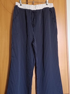 Lazy Stripe Pants size 2XL new, striped with elastic waist