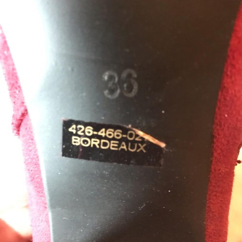 Voi & Noi women's boots like new, red, size 36