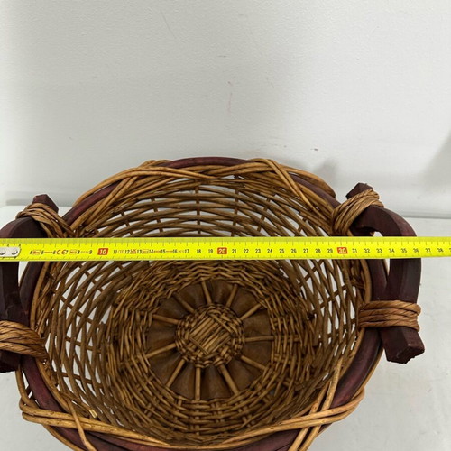 Wicker basket like new