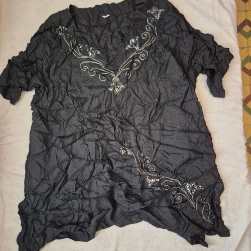 Indian blouse 4XL like new, black and silver, long sleeve