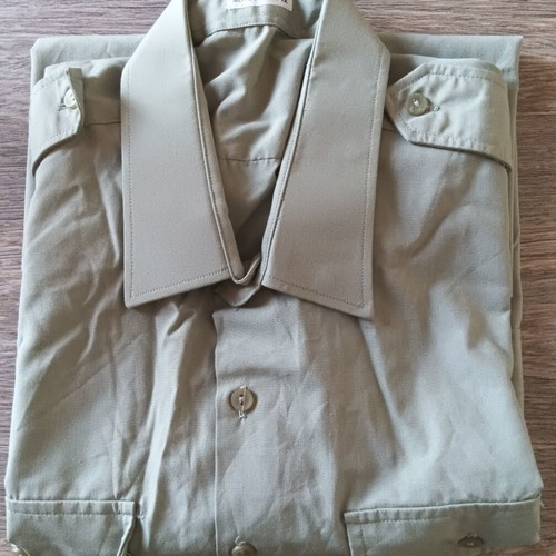 Military shirt with short sleeves new, authentic