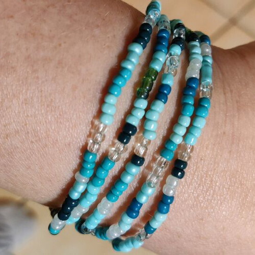 Colorful handmade bracelets 47cm length, new