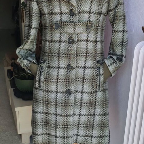 Attrattivo coat like new, size M