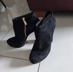 Michael Kors black mini boots used size 37-38