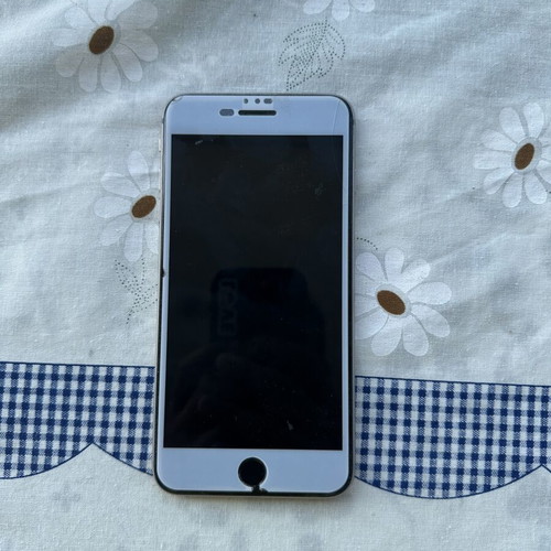 iPhone 6s Plus 64GB like new with case silver