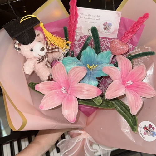 Wedding bouquet new with 5 flowers, heart and teddy bear