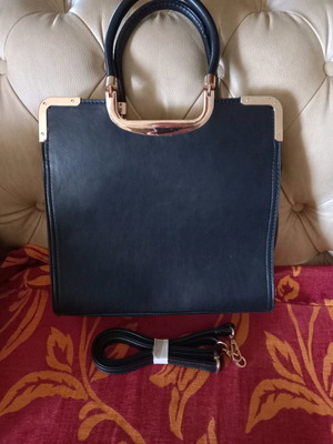 Collection of 9 women's bags used, pack
