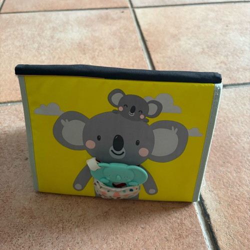 Taf Toys Soft Activity Book like new, fabric for newborns