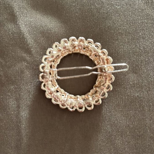 Hair accessory with stones in pink gold color like new