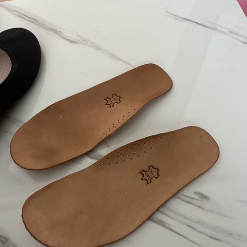 Ballerina shoes for girls size 19 like new, with small heel