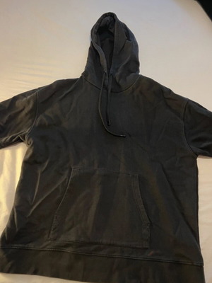 Zara short-sleeve sweatshirt used, black, size L with kangaroo pocket