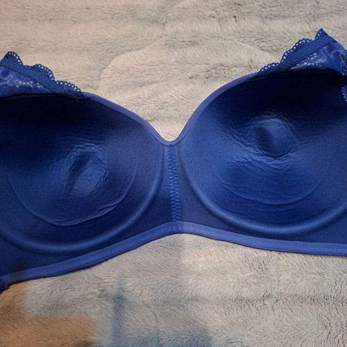 Triumph E85 bra new, sea blue with panel