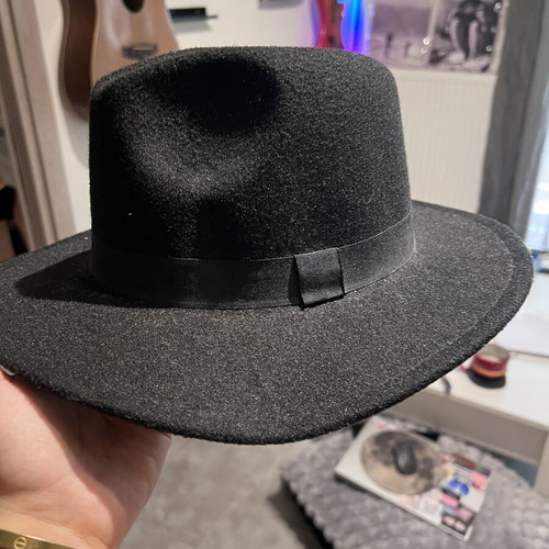 Black Fedora hat one size, like new