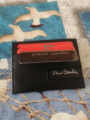Δερμάτινη θήκη για κάρτες Pierre Cardin καινούργια, μαύρη