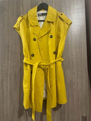 Zara yellow linen vest size M new