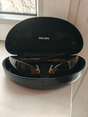 Prada SPR54G Shield sunglasses vintage with case