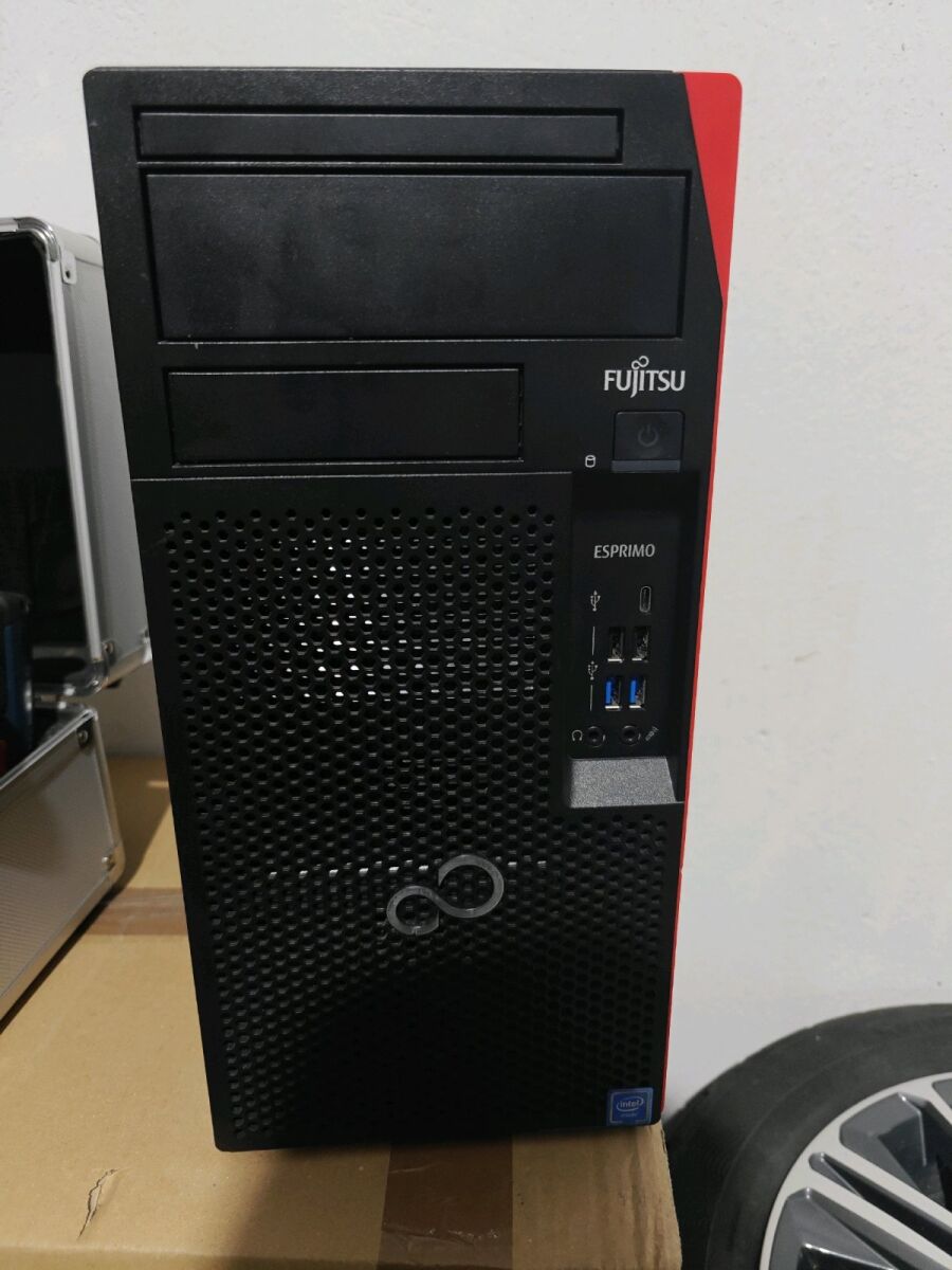富士通 Fujitsu esprimo Fujitsu Esprimo D757 SFF PC Desktop, Intel