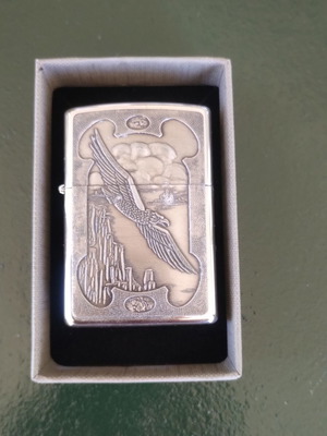 Zippo lighter 1997 authentic, new