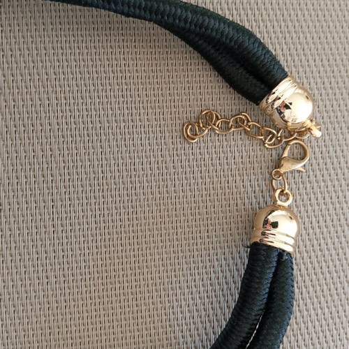 Handmade necklace like new, black, original design