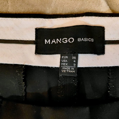 Mango black mid-rise straight pants like new, size M