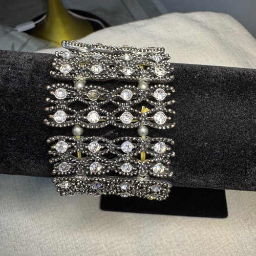 Adjustable bracelet like new, silver