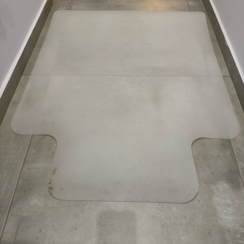 Transparent plastic floor protector 90x120cm like new