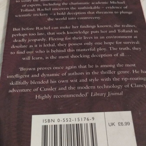 Dan Brown Deception Point book like new, English mystery