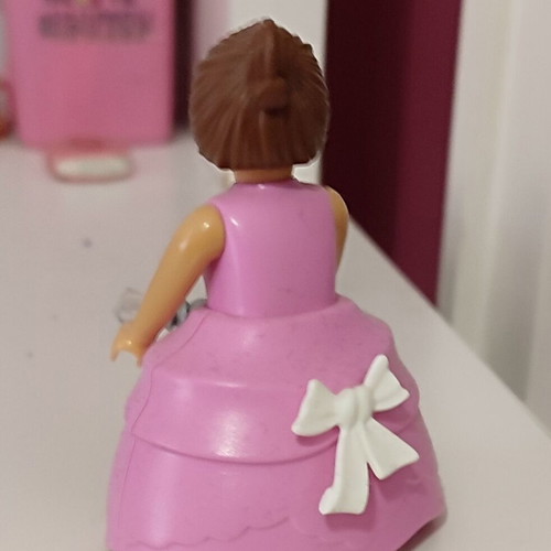 Playmobil Princess Figure with Pink Dress new