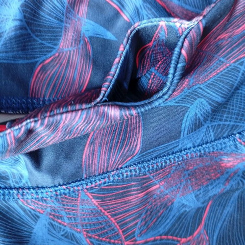 Sports leggings like new, blue with striking print, size L