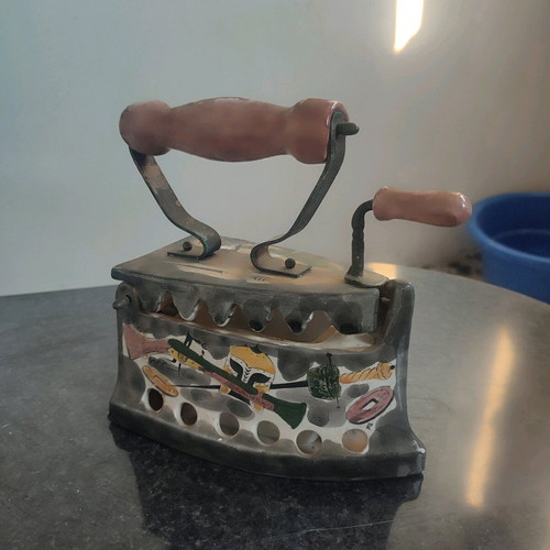 Porcelain Charcoal Iron Decorative Used