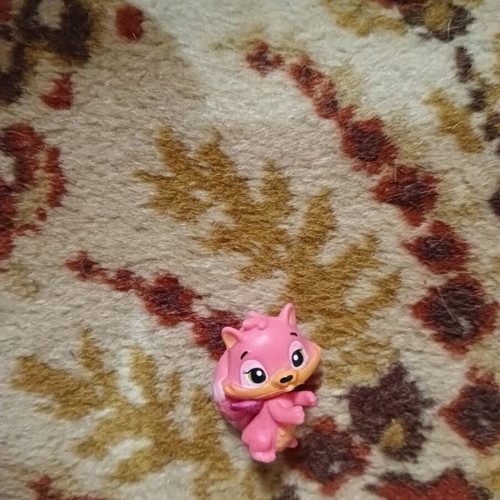 Hatchimals fox figure like new