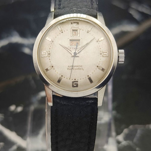 Vintage Wittnauer Automatic Day-Date 17J AXA 1468N watch