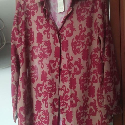 Shirt new with tag in beige and magenta