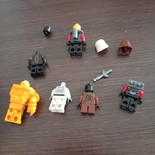Lego Nexo Knights parts used, assorted pieces