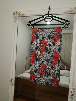 Floral skirt Toi&Moi like new, blue multicolor, size S