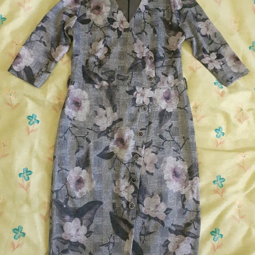 D.x. Oscar Collection women's dress gray, like new, size S