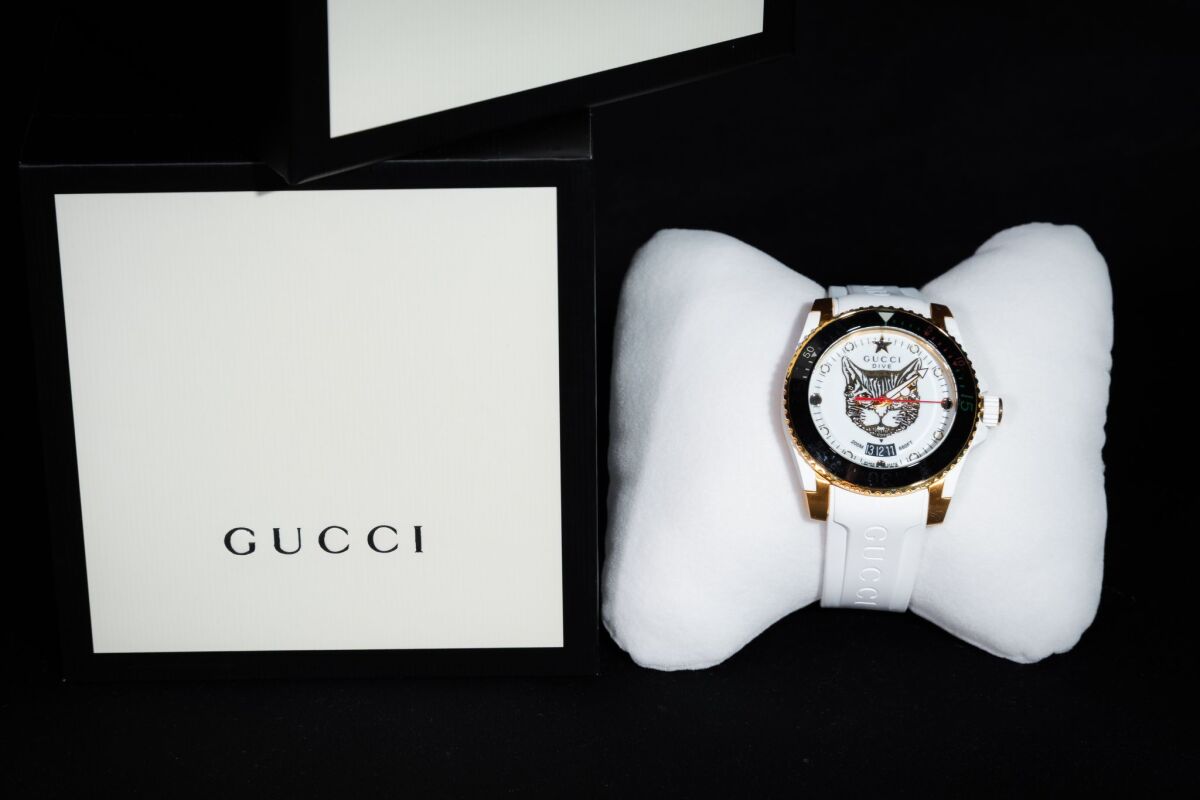Gucci Dive YA136322 watch like new,… - € 1.050,00 - Vendora.cy