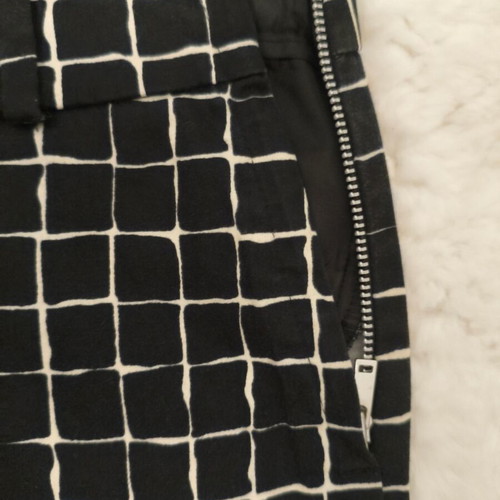 Zara Woman pants like new, fitted, black with beige
