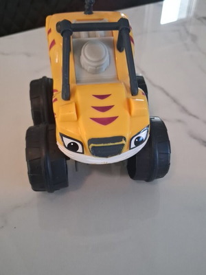 Mattel Blaze Οχήματα Slam And Go Stripes Truck σαν καινούργιο