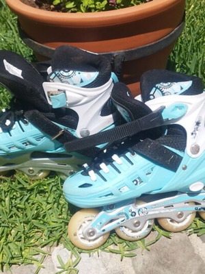 Children's Inline Roller Skates adjustable size 25-28 used, blue/white