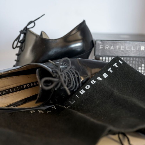 Fratelli Rossetti shoes used, black patent leather, heels size 37
