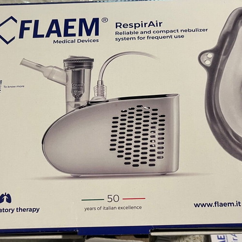 Flaem RespirAir nebulizer like new with case