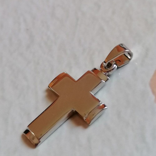 Silver 925 double cross pendant new, lustrous and rhodium plated