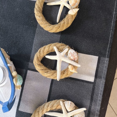 Nautical decoration set with starfish and shells, like new, 4 pieces