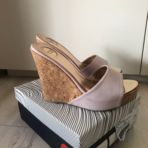 Exe leather platform shoes used, nude color