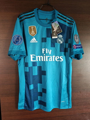 Φανέλα Cristiano Ronaldo Real Madrid 2017/18 L νέα, επαγγελματική εμφάνιση