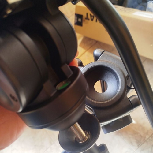 Diat A203L-KS10 professional tripod with hydraulic head like new