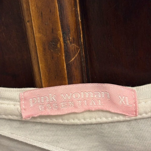 T-Shirt Pink Woman μεταχειρισμένο, μέγεθος XL, με στάμπα