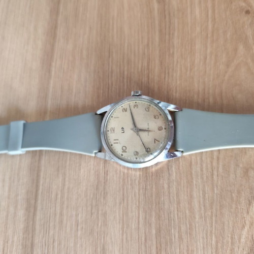 Lip Incabloc R23 vintage wristwatch used, mechanical, grey